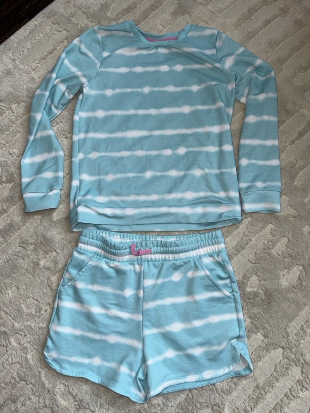 32 Degrees Kids Teal & White Stripe long sleeve top and short Set 10/12